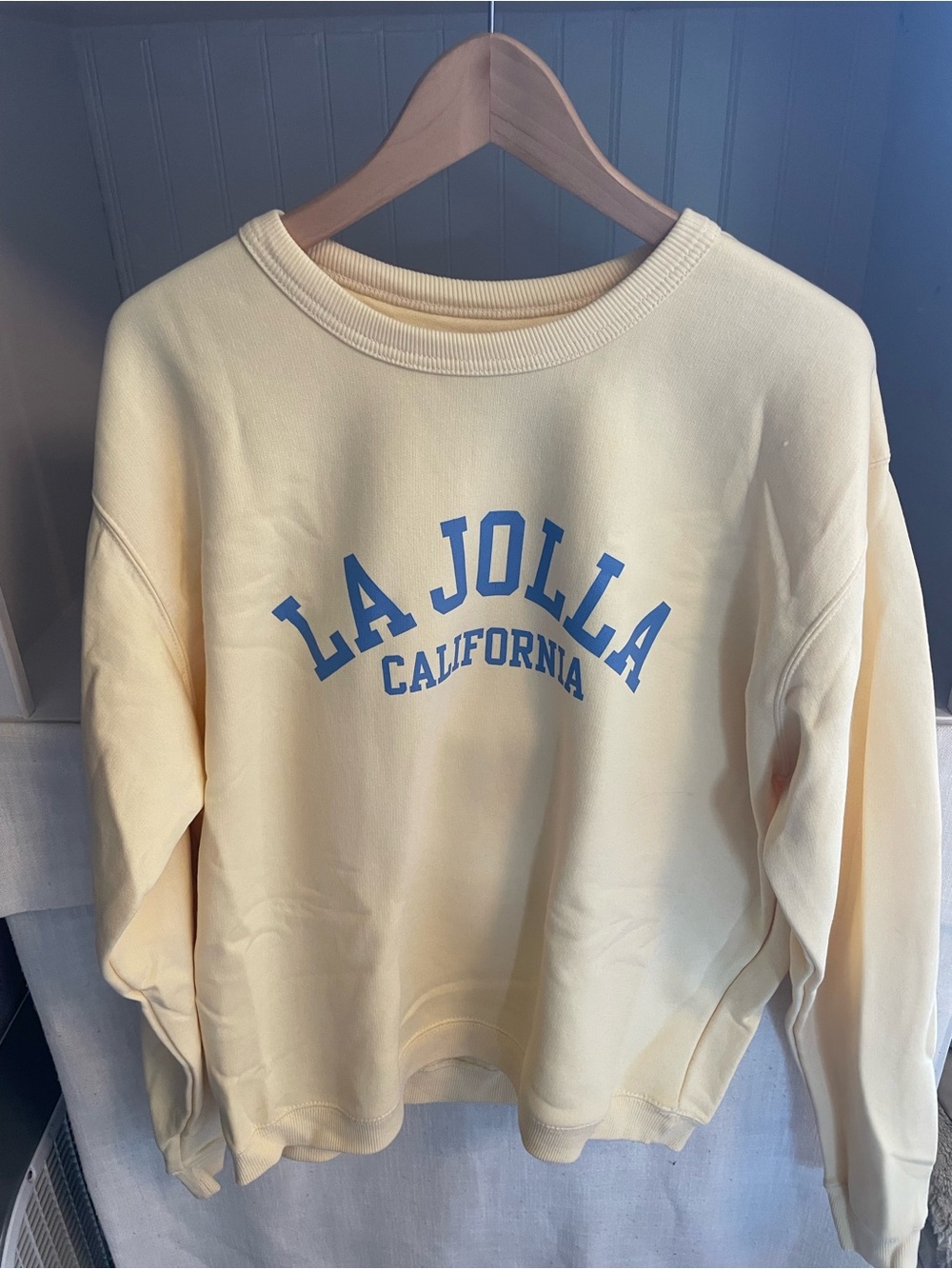 La Jolla California Crewneck Sweatshirt - Pale Yellow